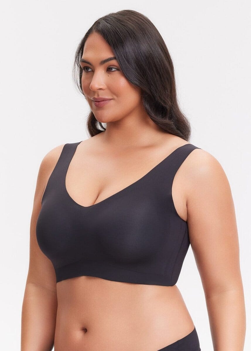 Soutien-gorge-sans-armatures-avec-bretelles-réglables
